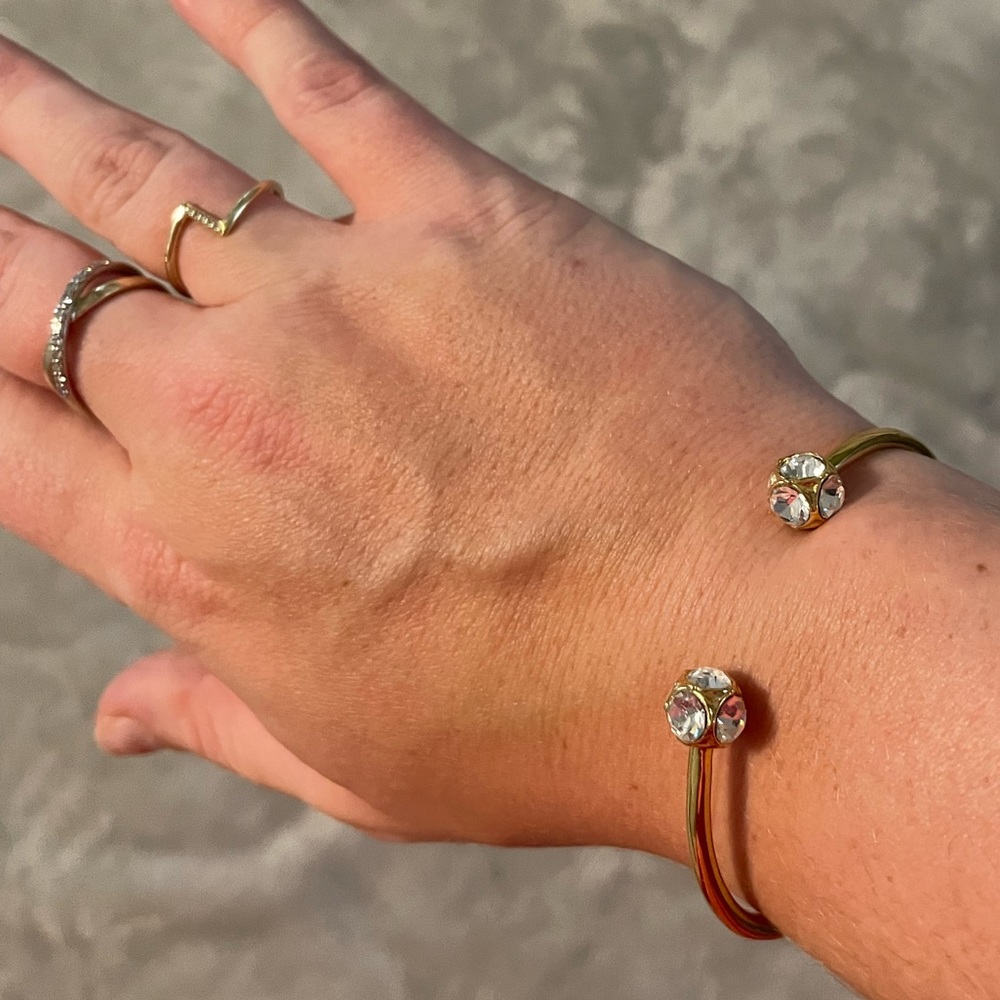 Kate Spade ♠️ Gold Bangle